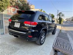 جیپ گراند شیرۆکی